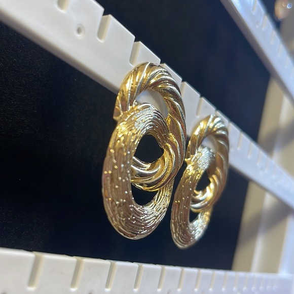 🧡Earrings🧡 - Picture 3 of 4